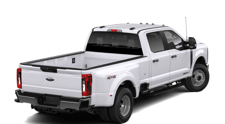 2026 Ford Super Duty F-350 - Image 3