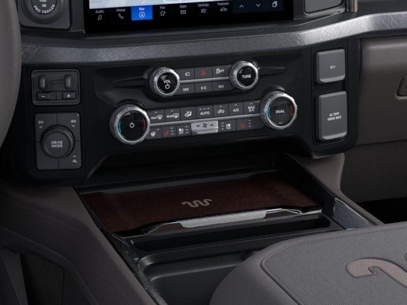 2026 Ford Super Duty F-450 - Image 15