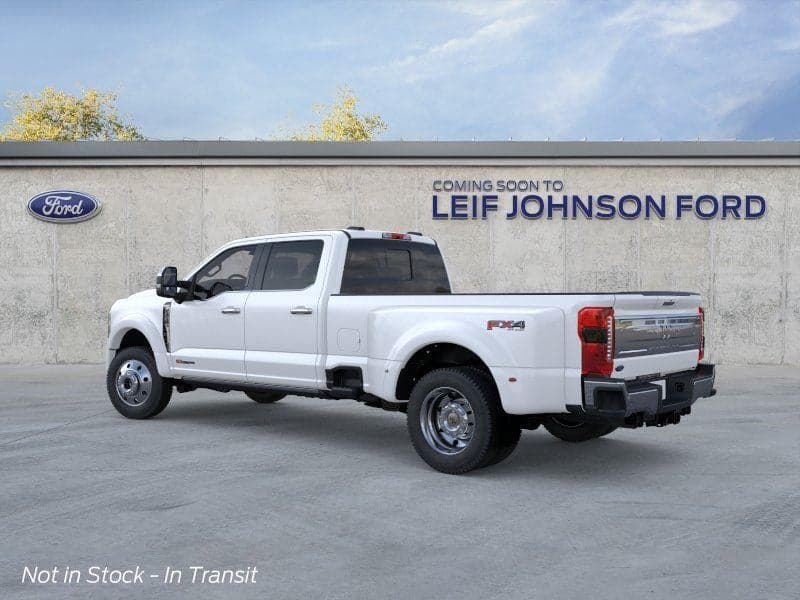 2026 Ford Super Duty F-450 - Image 4