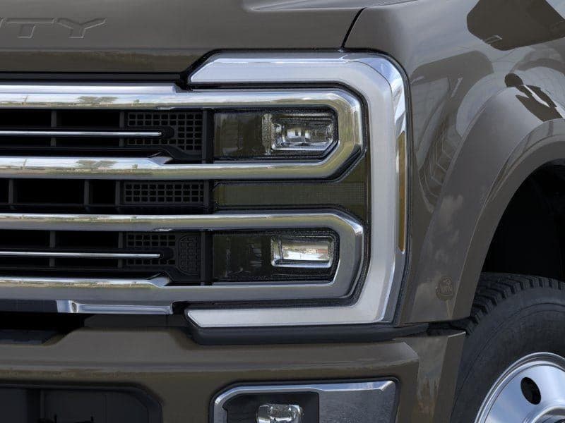 2026 Ford Super Duty F-450 - Image 18