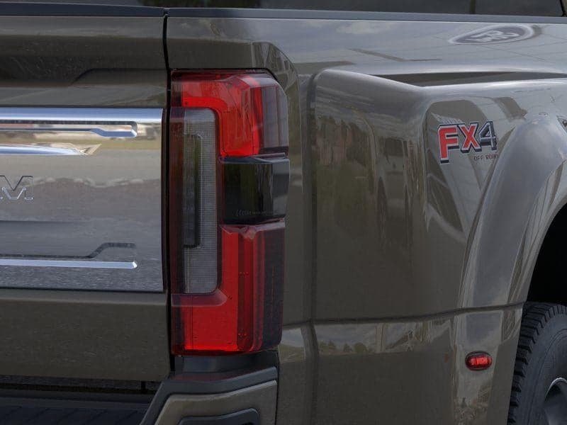 2026 Ford Super Duty F-450 - Image 21