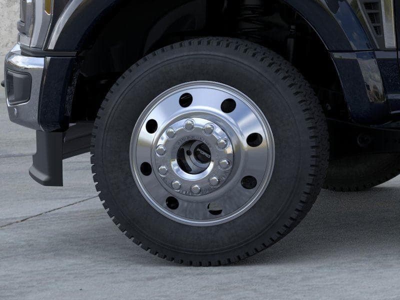2026 Ford Super Duty F-450 - Image 19
