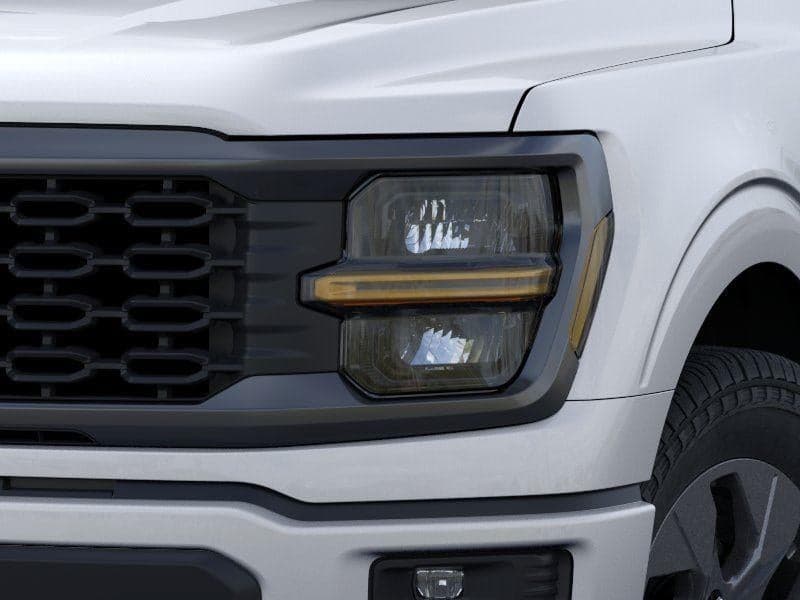 2025 Ford F-150 - Image 18