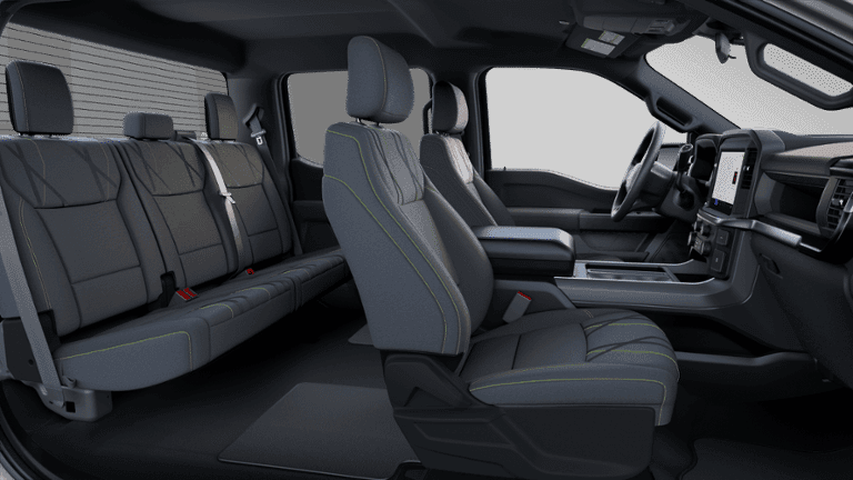 2025 Ford F-150 - Image 27