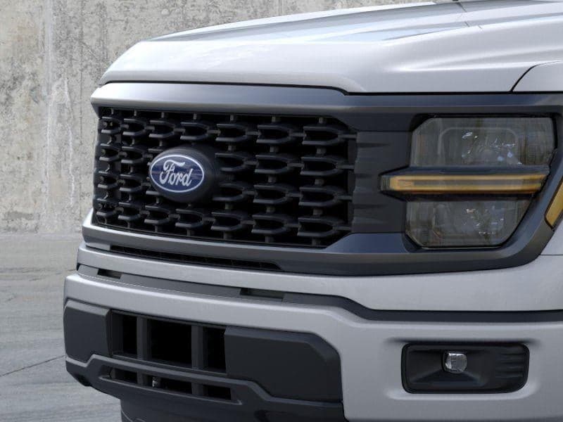 2025 Ford F-150 - Image 17