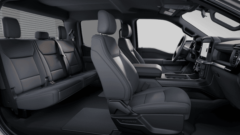 2025 Ford F-150 - Image 27