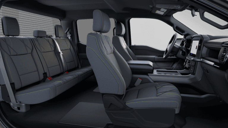 2025 Ford F-150 - Image 27