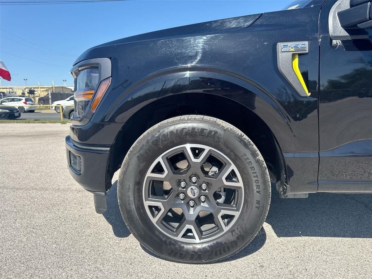 2024 Ford F-150 - Image 19