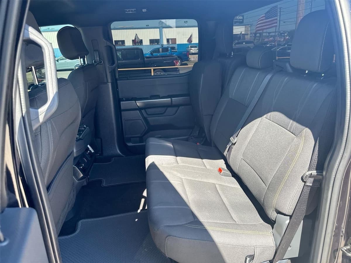 2024 Ford F-150 - Image 25