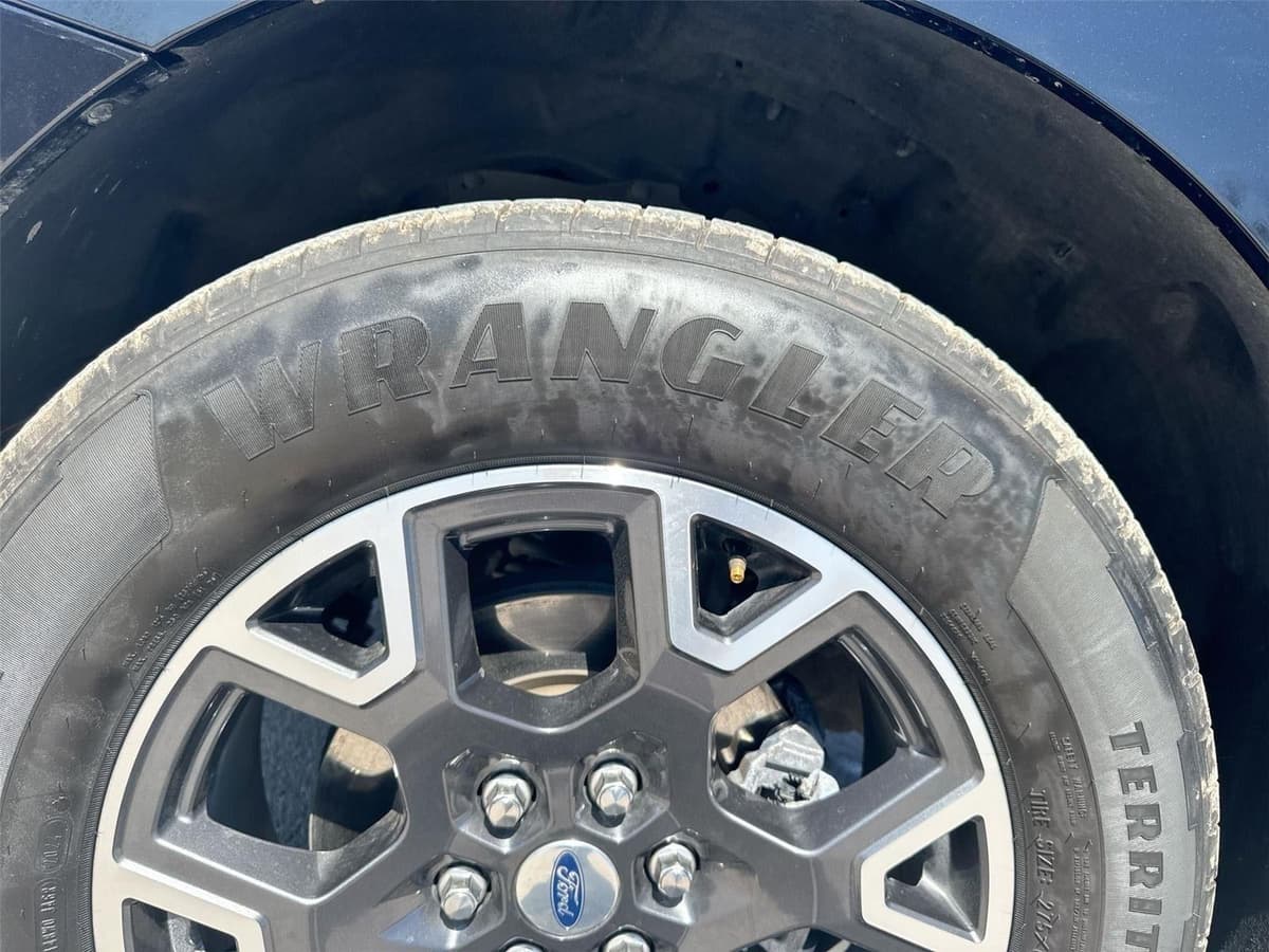 2024 Ford F-150 - Image 35