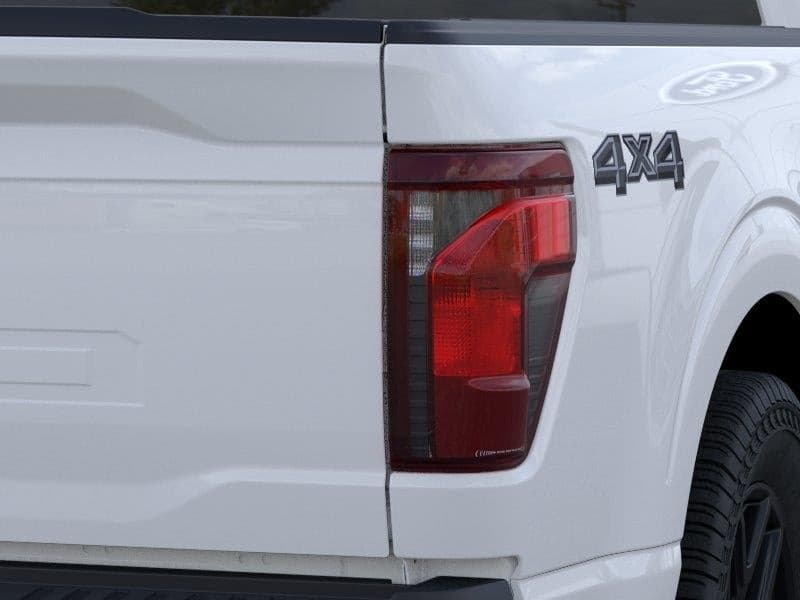 2025 Ford F-150 - Image 21