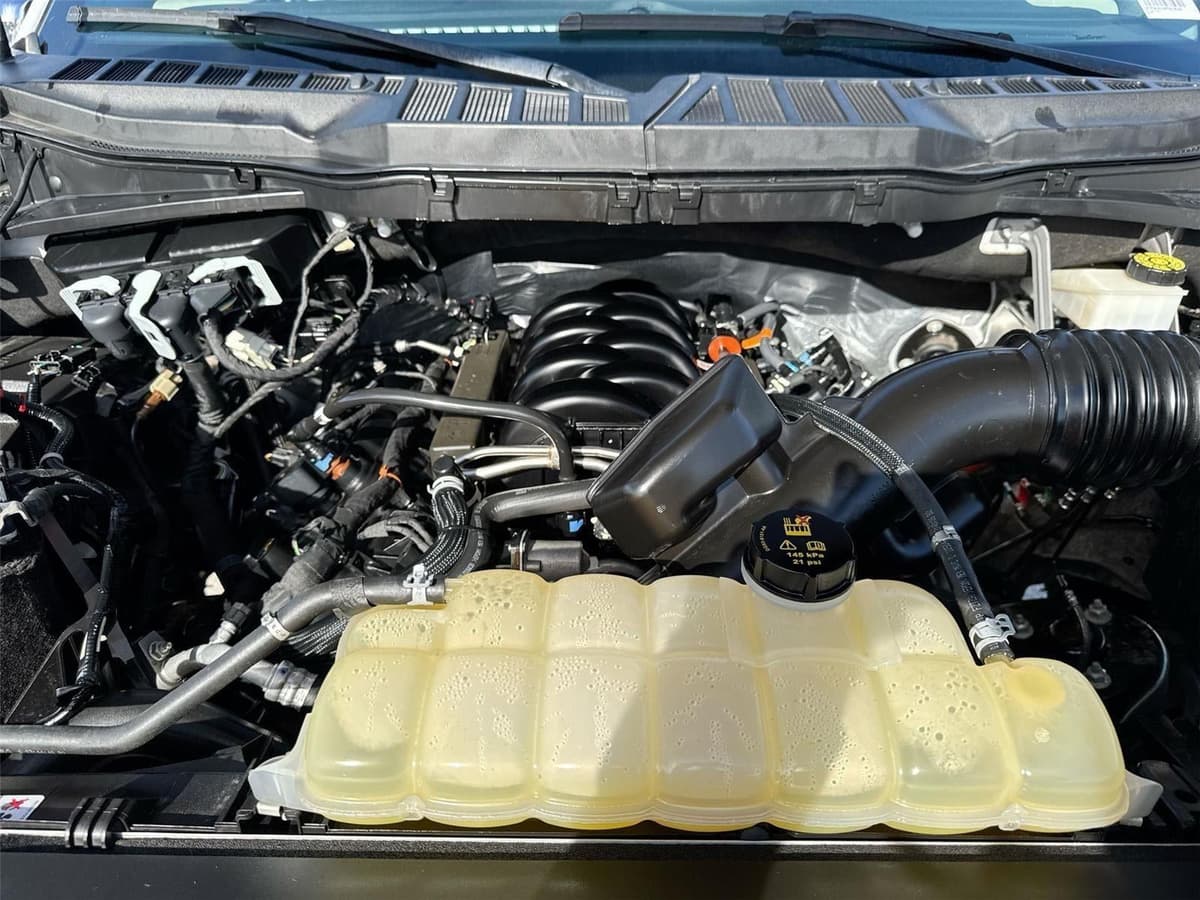 2023 Ford F-150 - Image 18