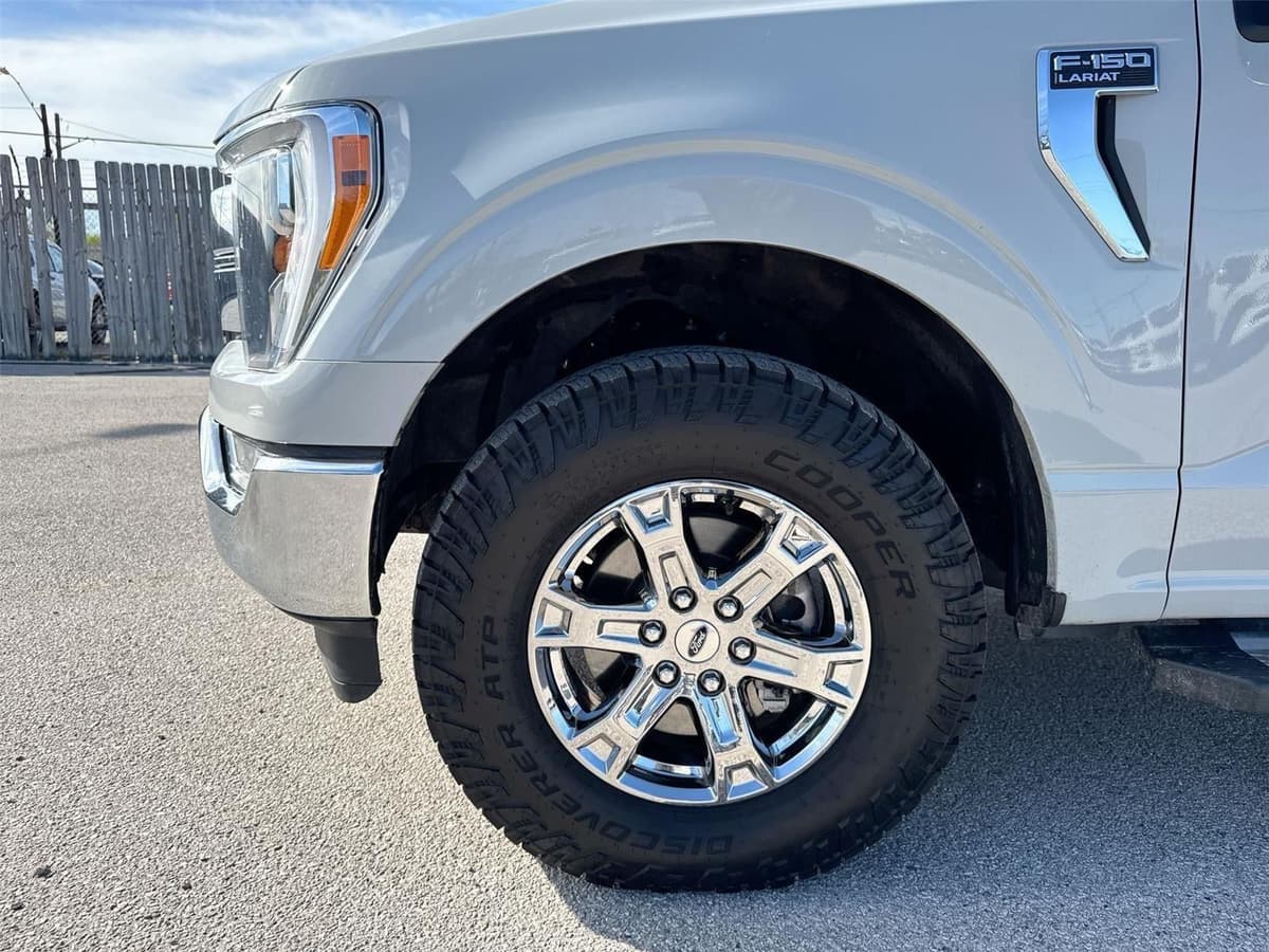 2023 Ford F-150 - Image 19