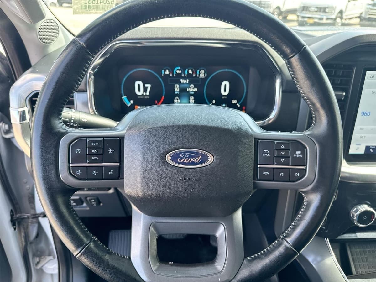 2022 Ford F-150 - Image 11