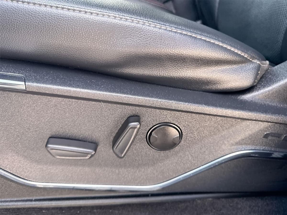 2022 Ford F-150 - Image 14