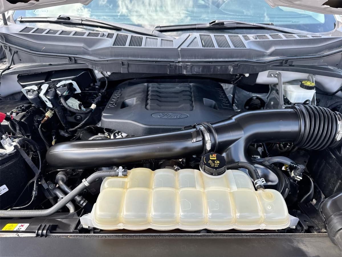 2022 Ford F-150 - Image 18