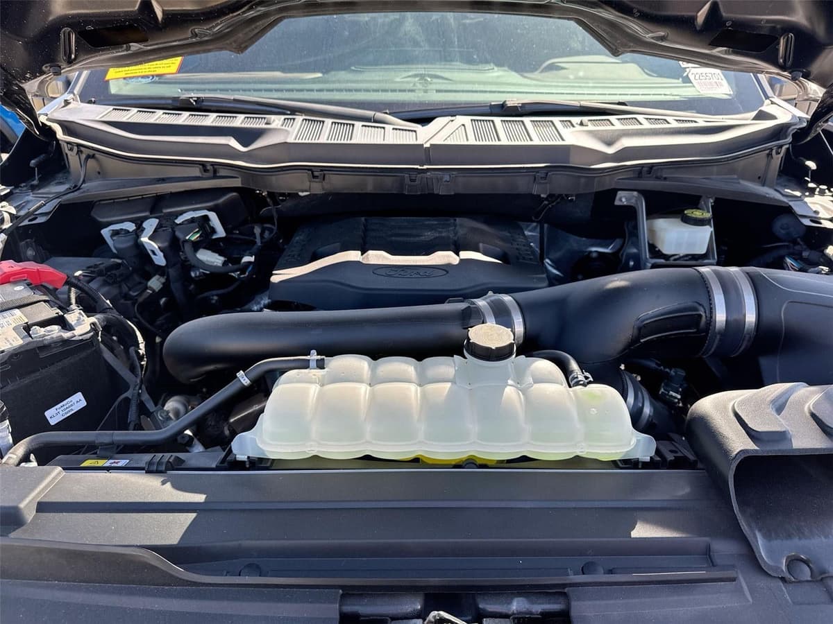 2022 Ford F-150 - Image 9