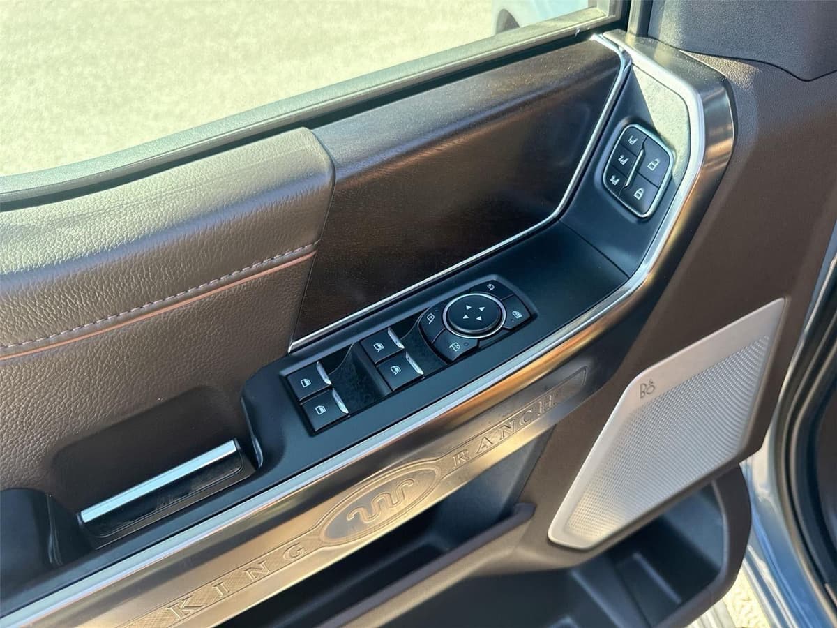 2023 Ford F-150 - Image 15