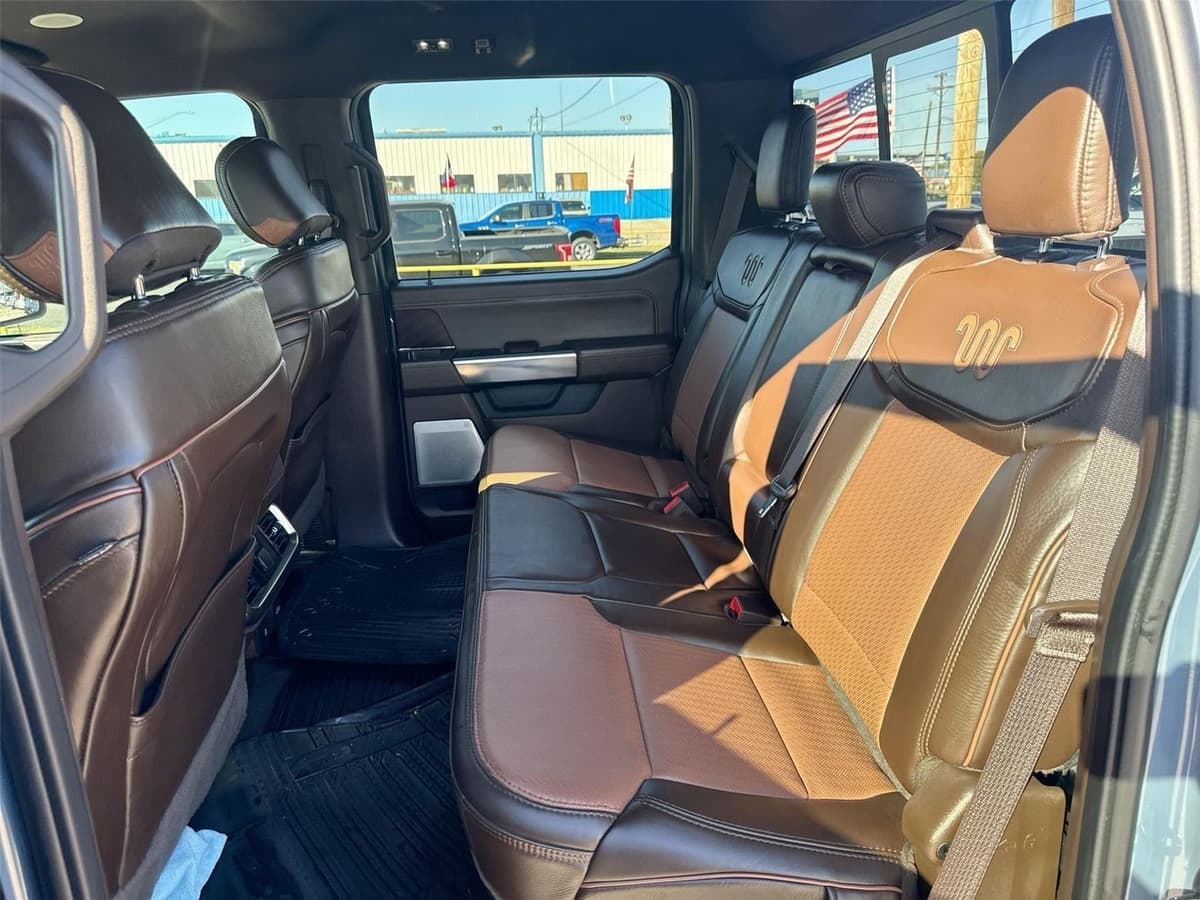 2023 Ford F-150 - Image 25