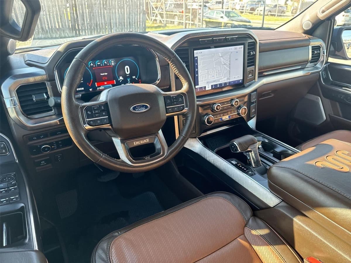 2023 Ford F-150 - Image 32