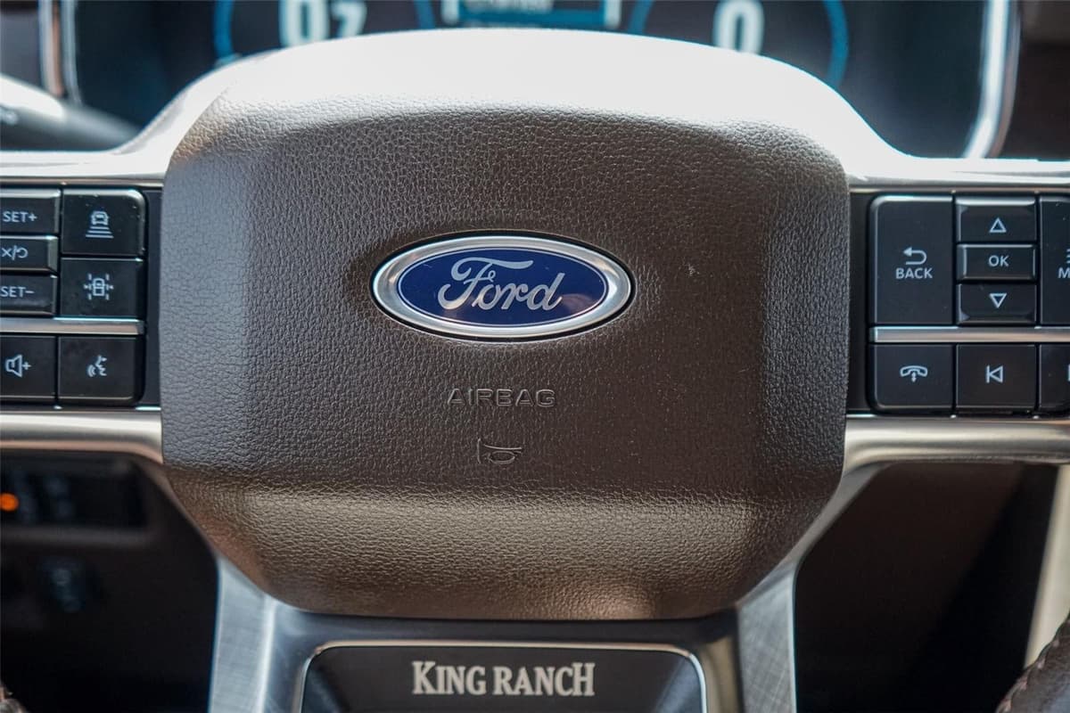 2023 Ford F-150 - Image 15