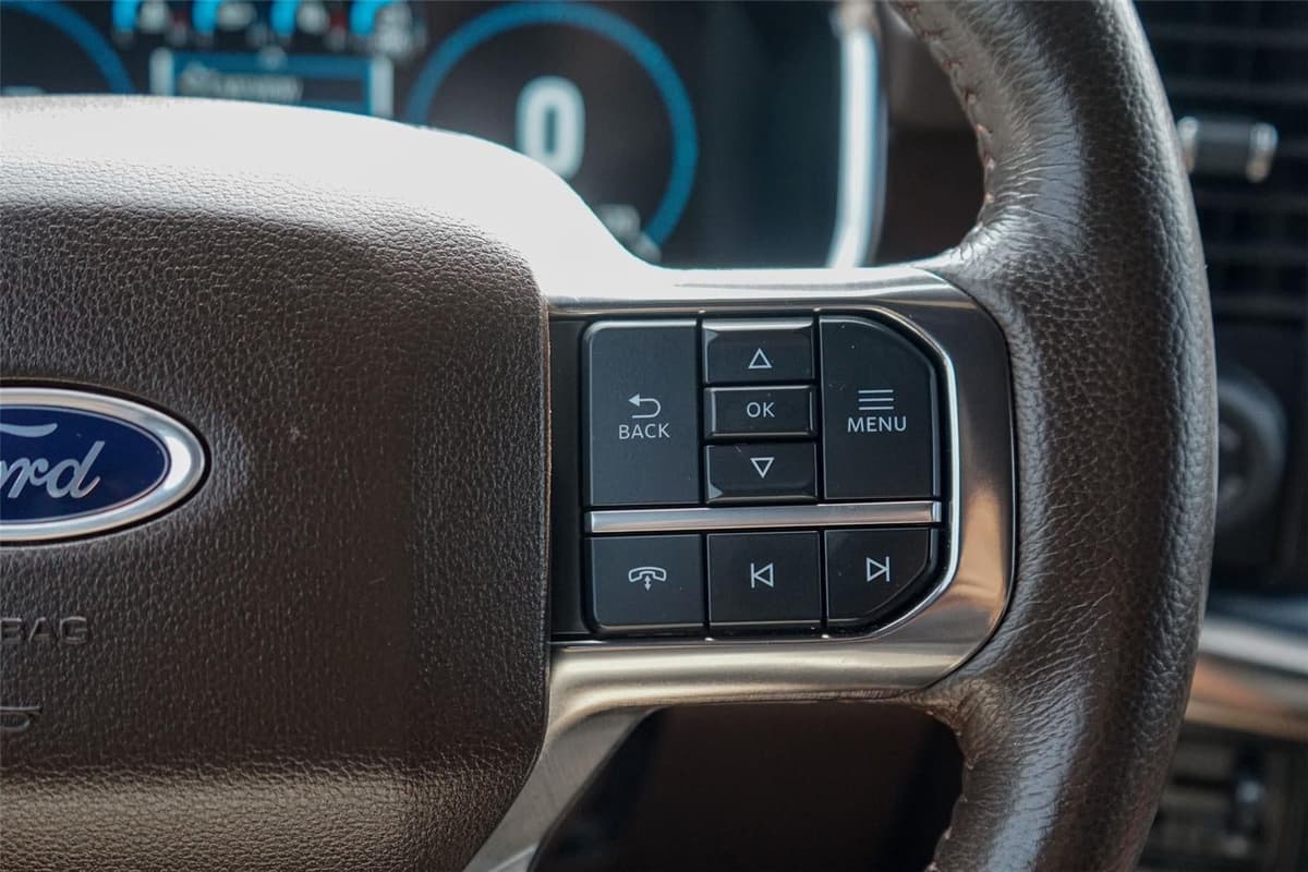 2023 Ford F-150 - Image 16