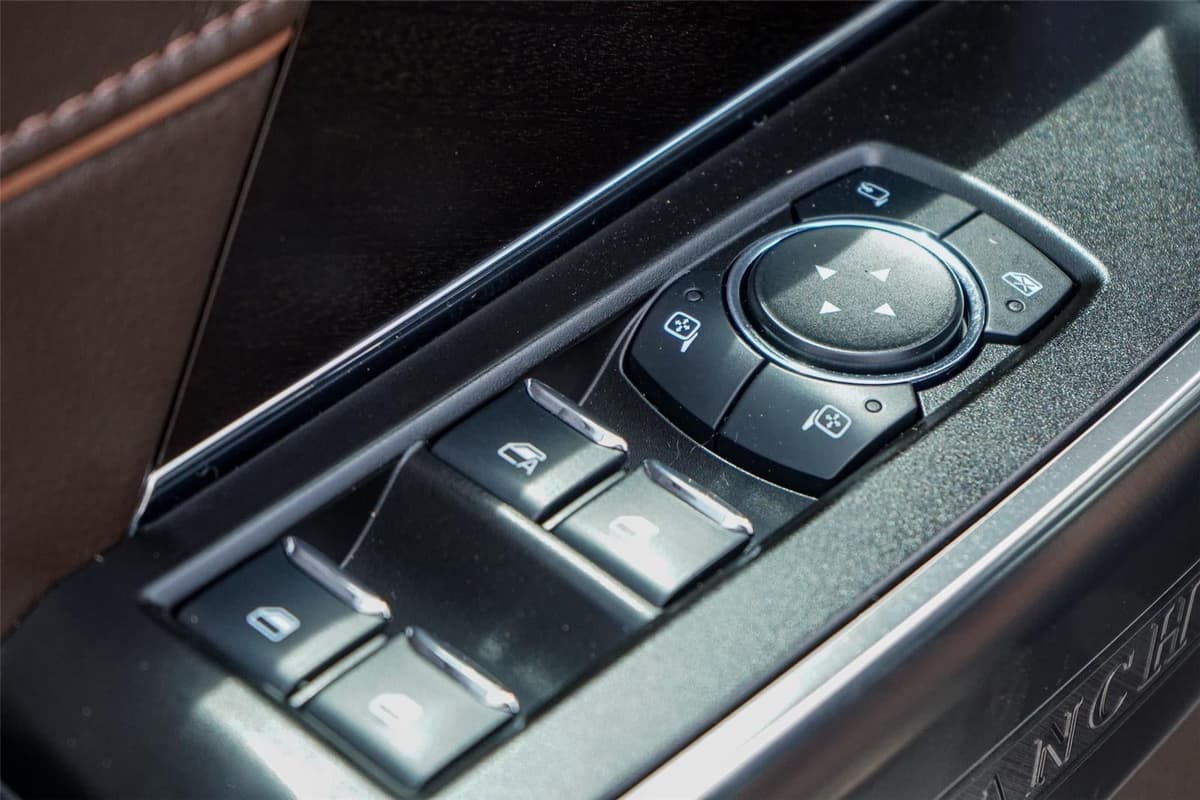 2023 Ford F-150 - Image 20