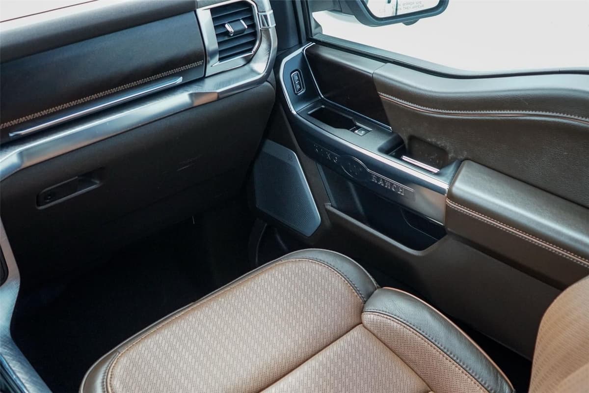 2023 Ford F-150 - Image 27