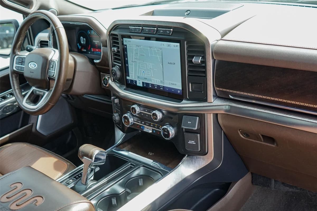 2023 Ford F-150 - Image 28