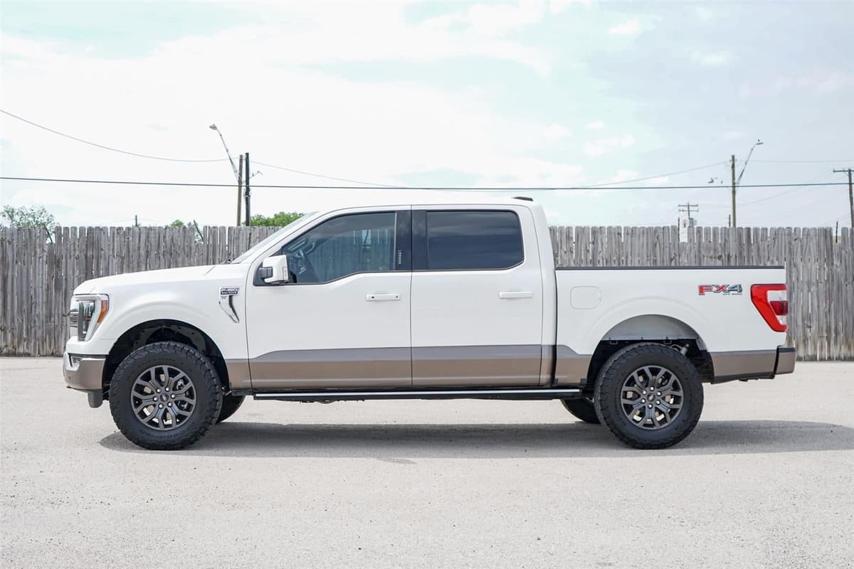 2023 Ford F-150 - Image 6