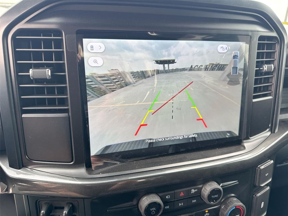 2025 Ford F-150 - Image 23