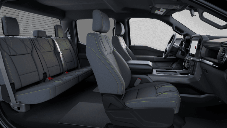 2025 Ford F-150 - Image 39