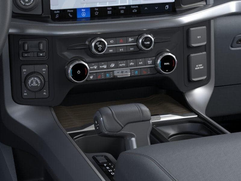 2025 Ford F-150 - Image 15