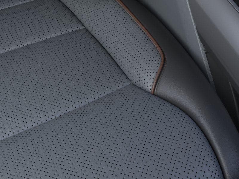 2025 Ford F-150 - Image 16