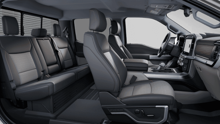 2025 Ford F-150 - Image 27
