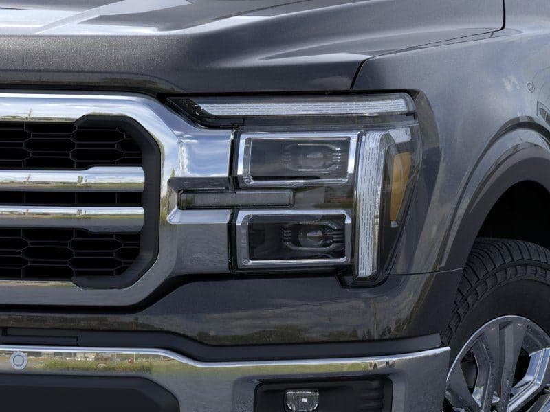 2025 Ford F-150 - Image 18