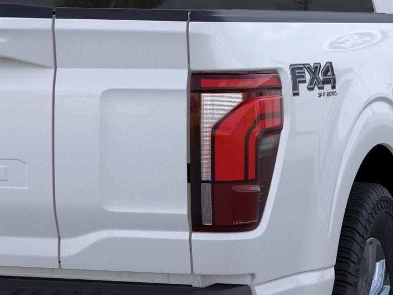 2025 Ford F-150 - Image 21