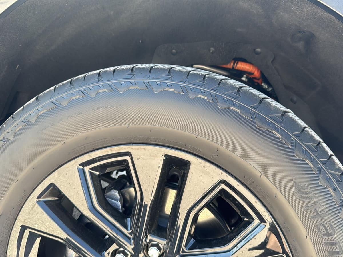 2025 Ford F-150 - Image 10