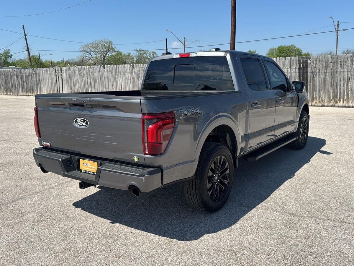 2025 Ford F-150 - Image 7