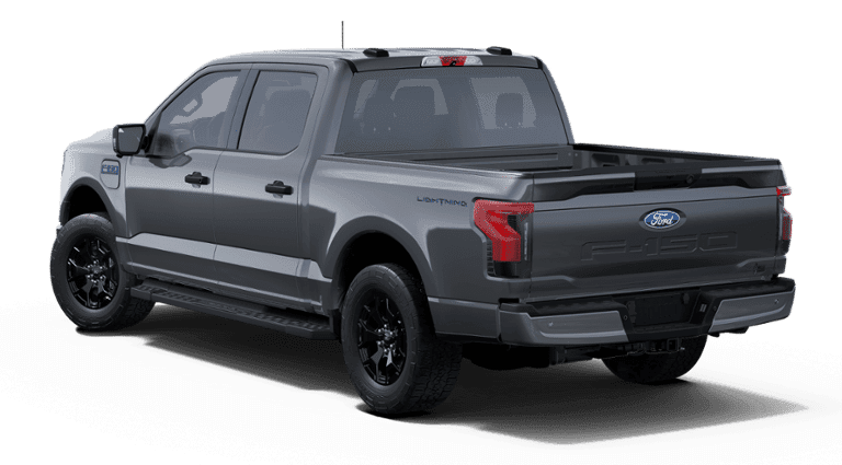 2025 Ford F-150 Lightning - Image 24