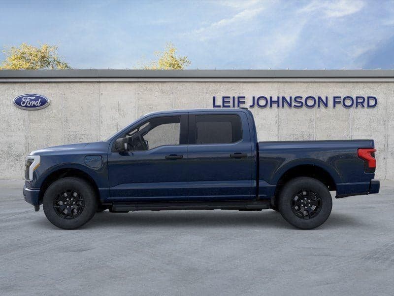 2025 Ford F-150 Lightning - Image 3
