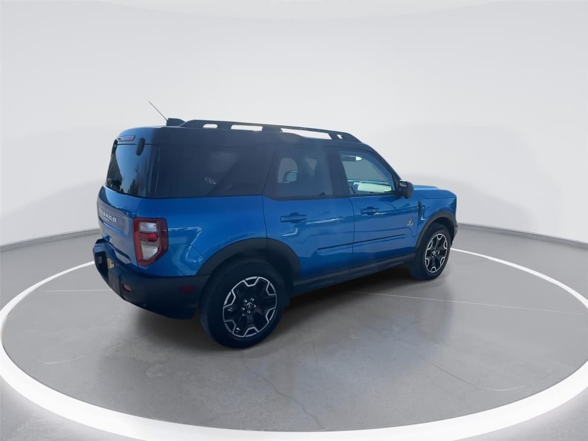 2025 Ford Bronco Sport - Image 8