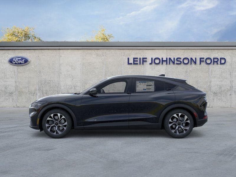 2026 Ford Mustang Mach-E - Image 3