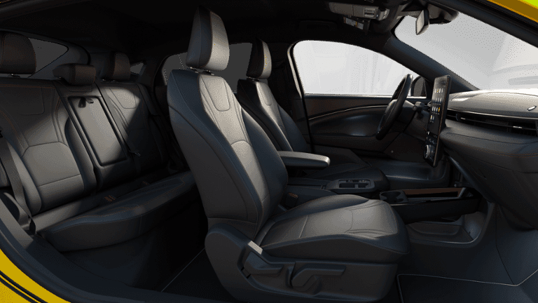 2025 Ford Mustang Mach-E - Image 27