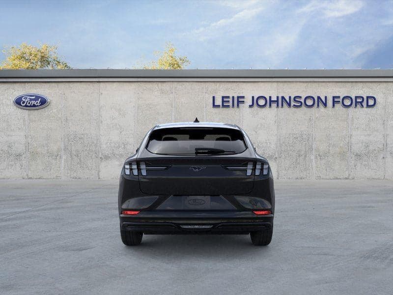 2026 Ford Mustang Mach-E - Image 5