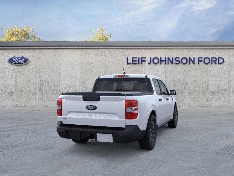 2025 Ford Maverick - Image 8