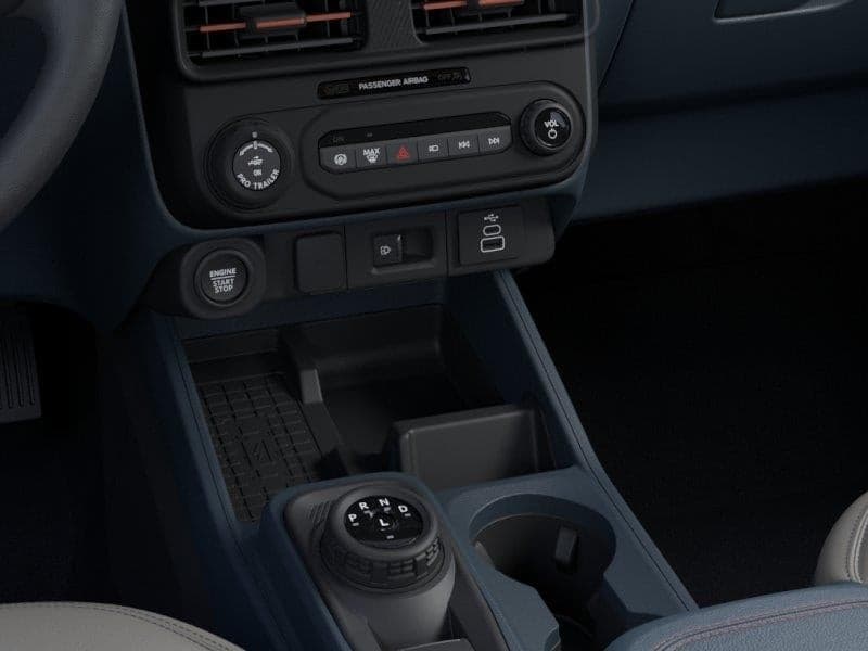 2025 Ford Maverick - Image 16