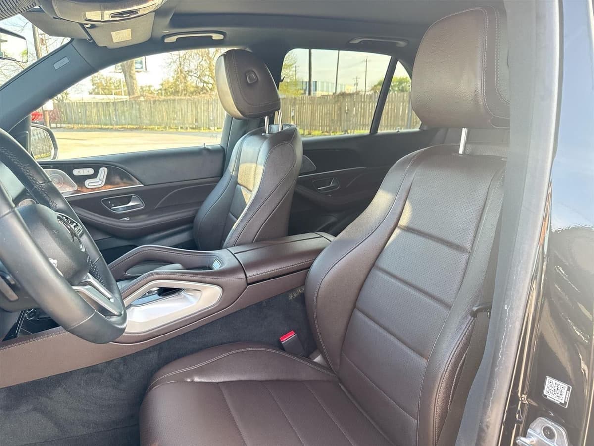 2022 Mercedes-Benz GLE - Image 13