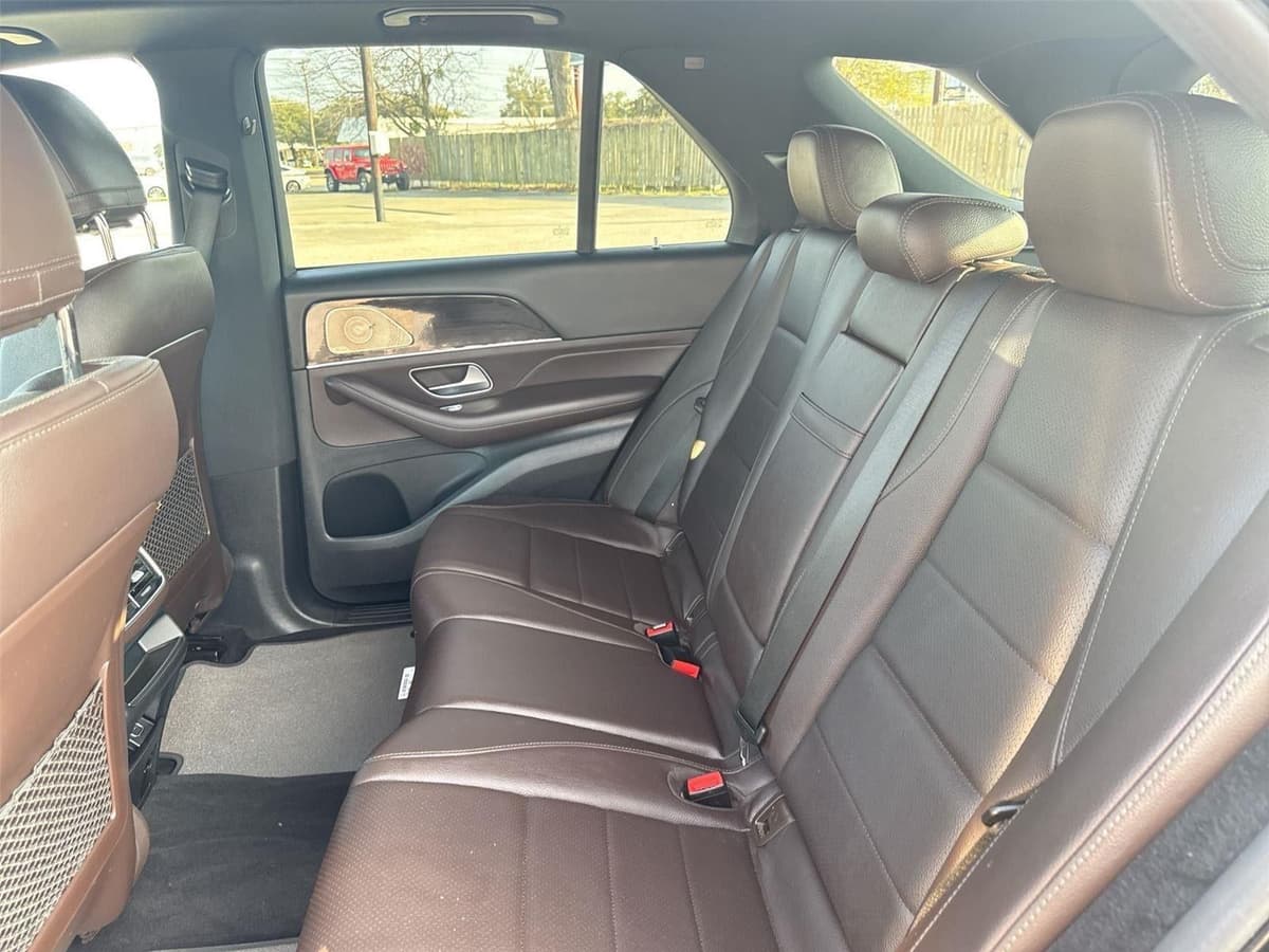 2022 Mercedes-Benz GLE - Image 25