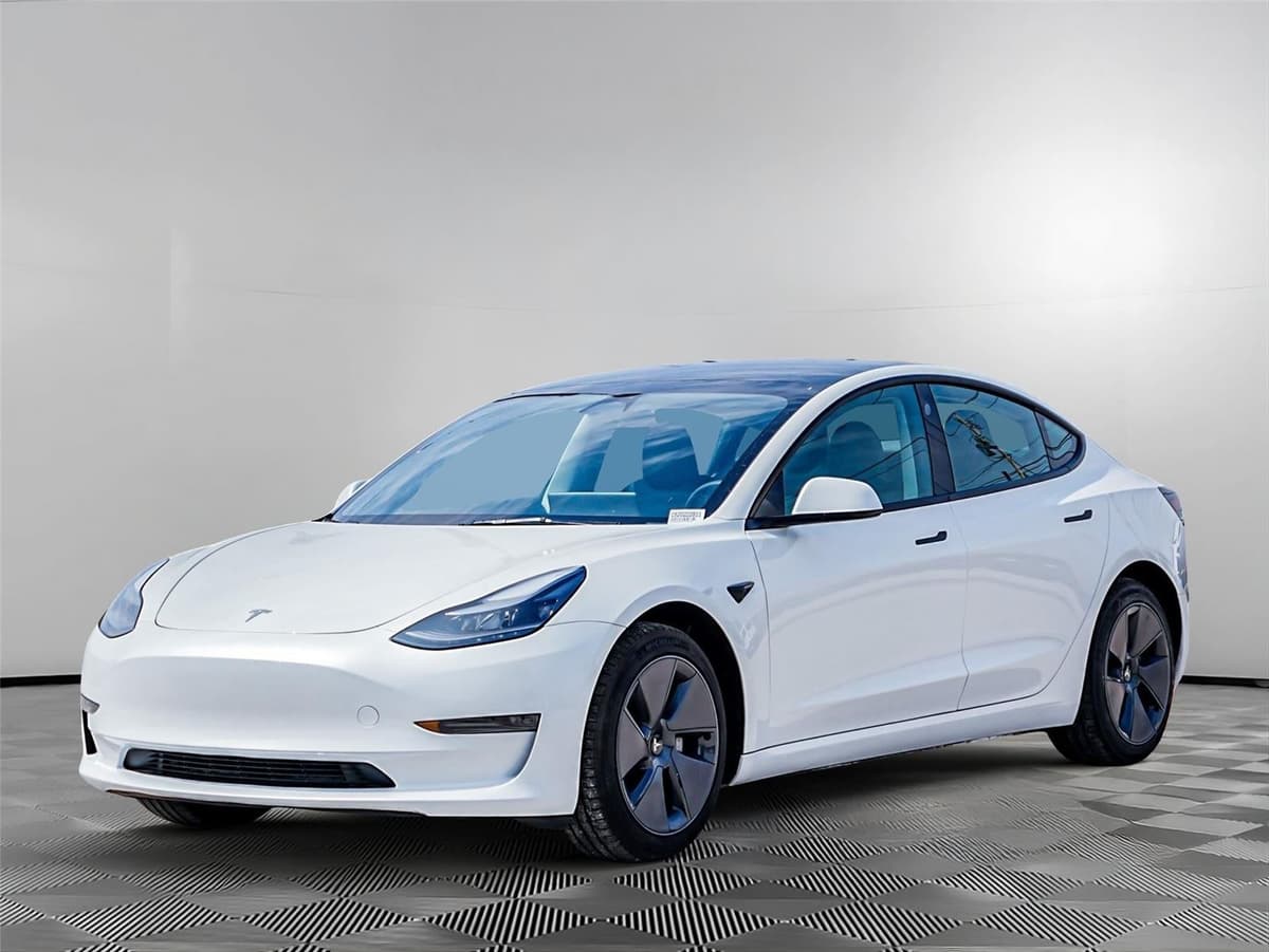 2023 Tesla Model 3 - Image 8